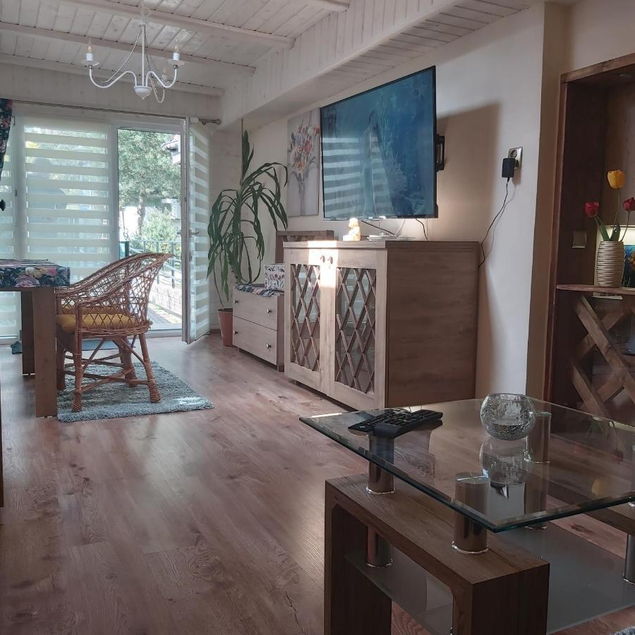 Nadmorskie Apartamenty 乌斯特卡 外观 照片