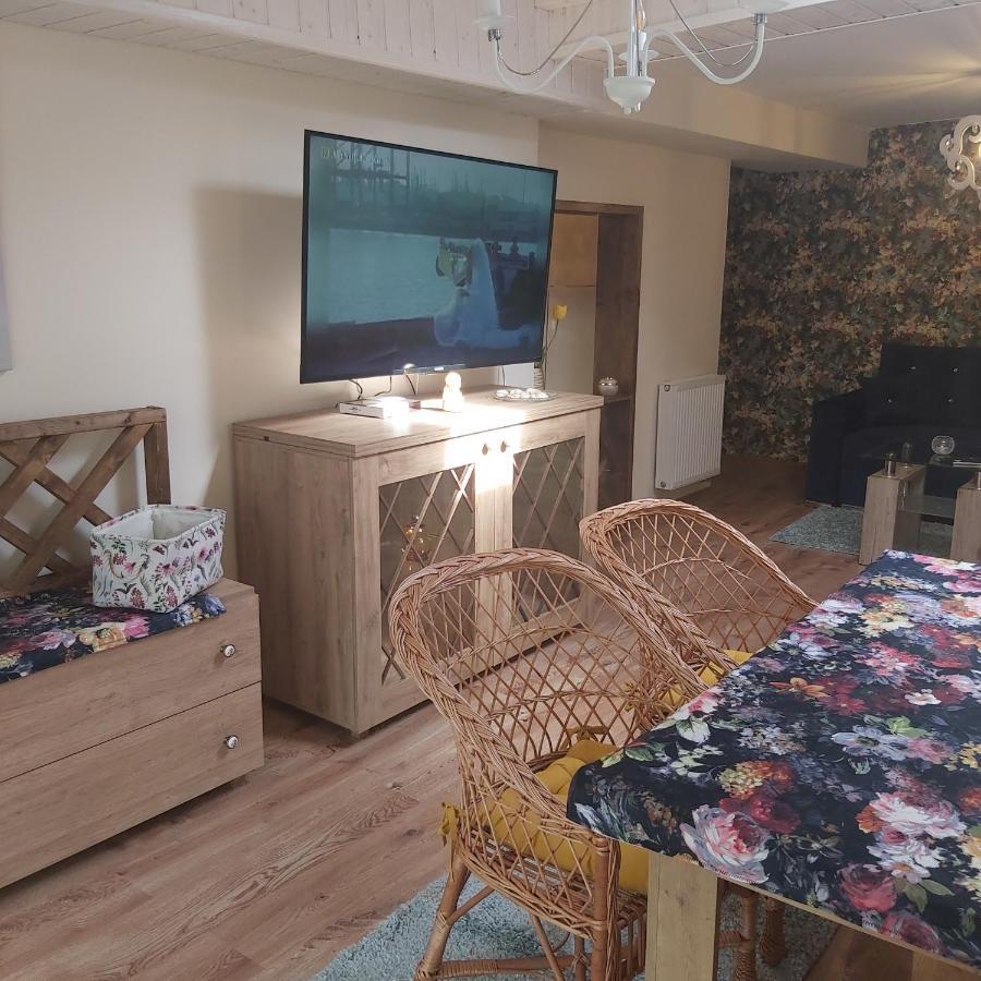 Nadmorskie Apartamenty 乌斯特卡 外观 照片