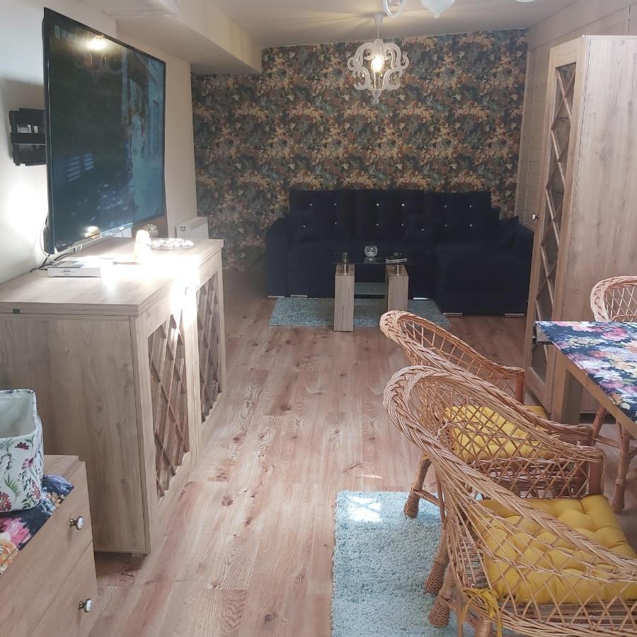 Nadmorskie Apartamenty 乌斯特卡 外观 照片